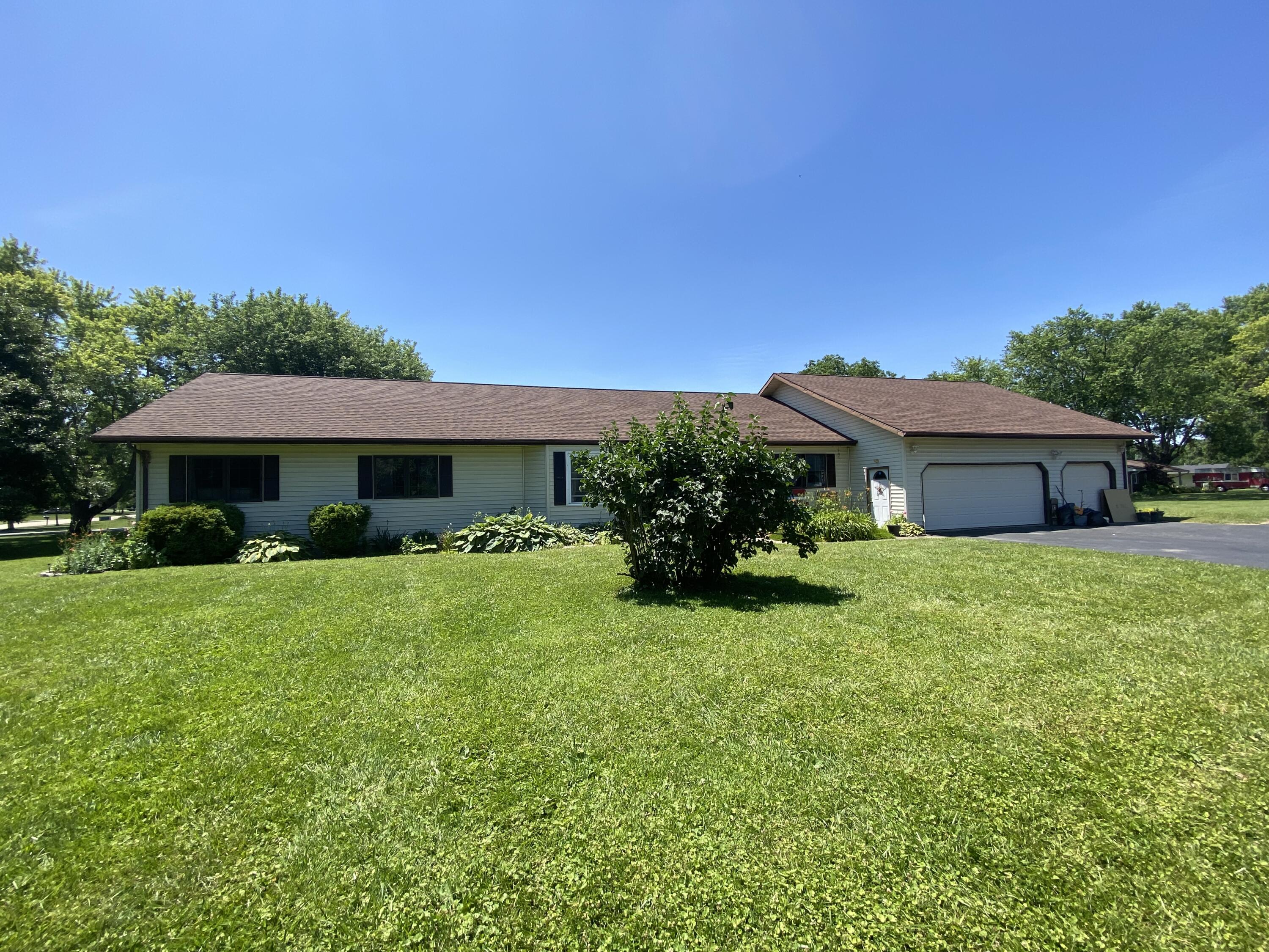 4571 Mumper Road Springfield, OH 45502 - Photo 4 of 37