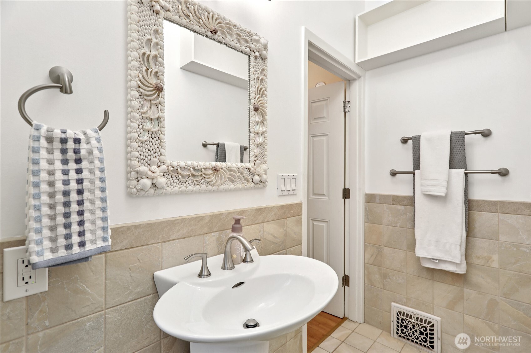 8207 Meridian Avenue North Seattle, WA 98103 - Photo 24 of 34 a bathroom with a sink toilet and shower