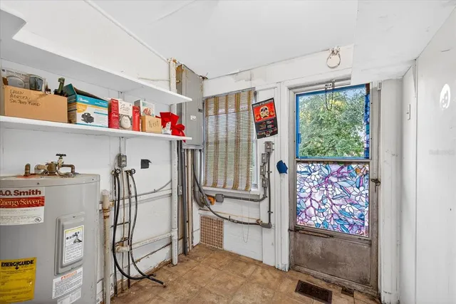 $375,000 | 1019 10th Avenue West, Bradenton, FL 34205