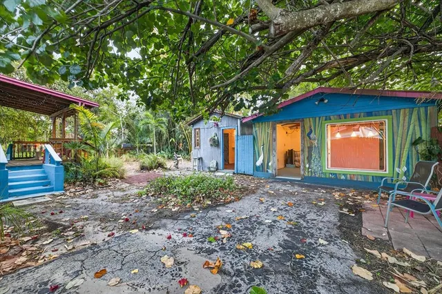 $375,000 | 1019 10th Avenue West, Bradenton, FL 34205