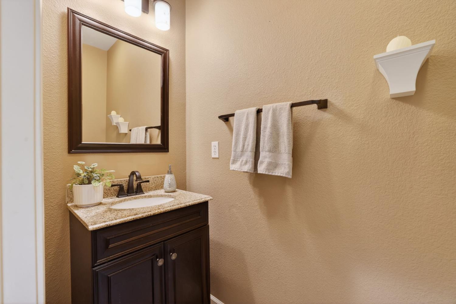 2836 Hillcrest Road Rocklin, CA 95765 - Photo 15 of 67