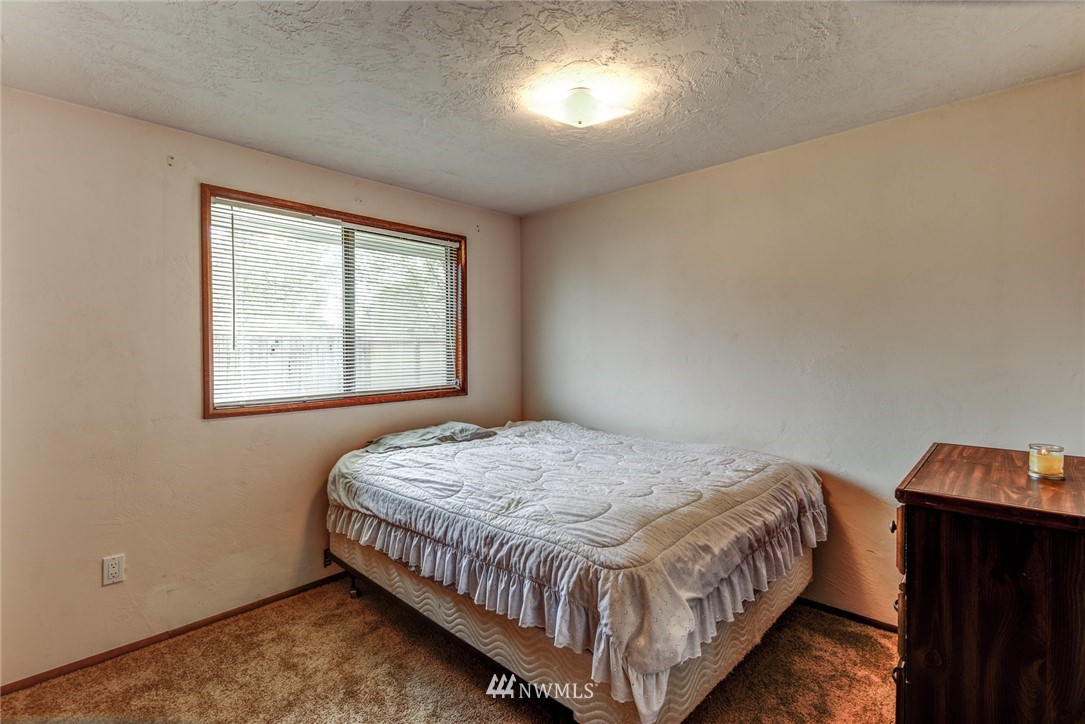 1212 Eshom Road Centralia, WA 98531 - Photo 14 of 25 Gallery Image 14