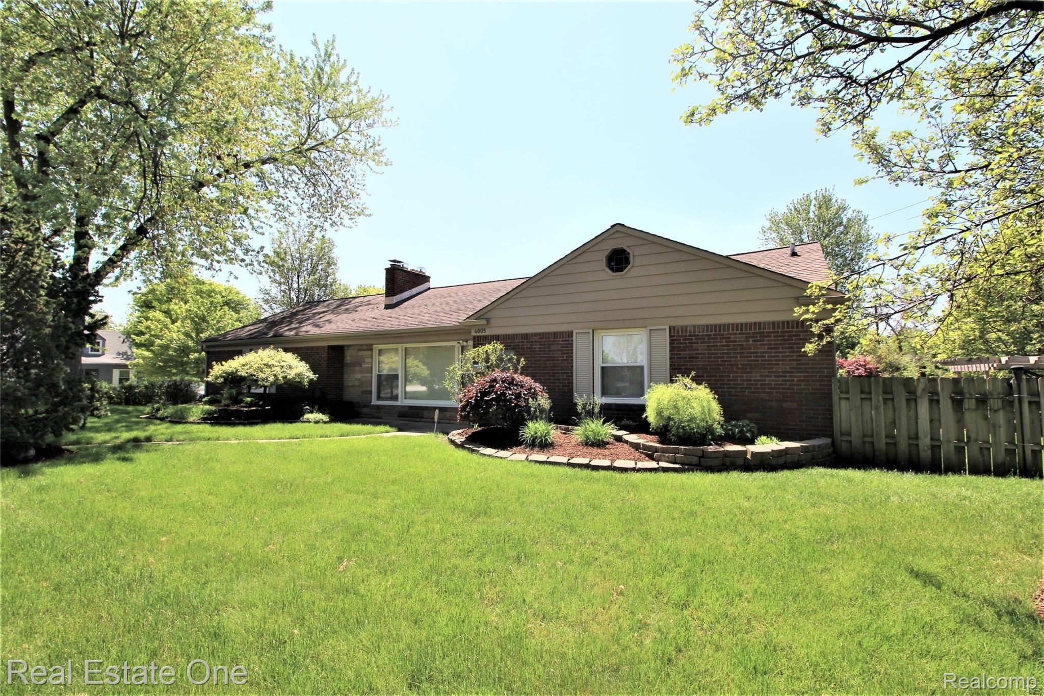 4005 Normandy Road Royal Oak, MI 48073 - Photo 18 of 18 IMG_0463.JPG