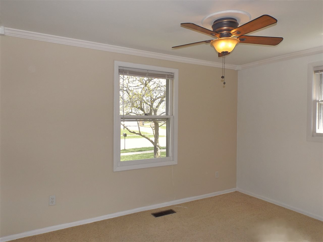 4915 Ridgedale Drive Fort Wayne, IN 46835 - Photo 12 of 20 Gallery Image 12