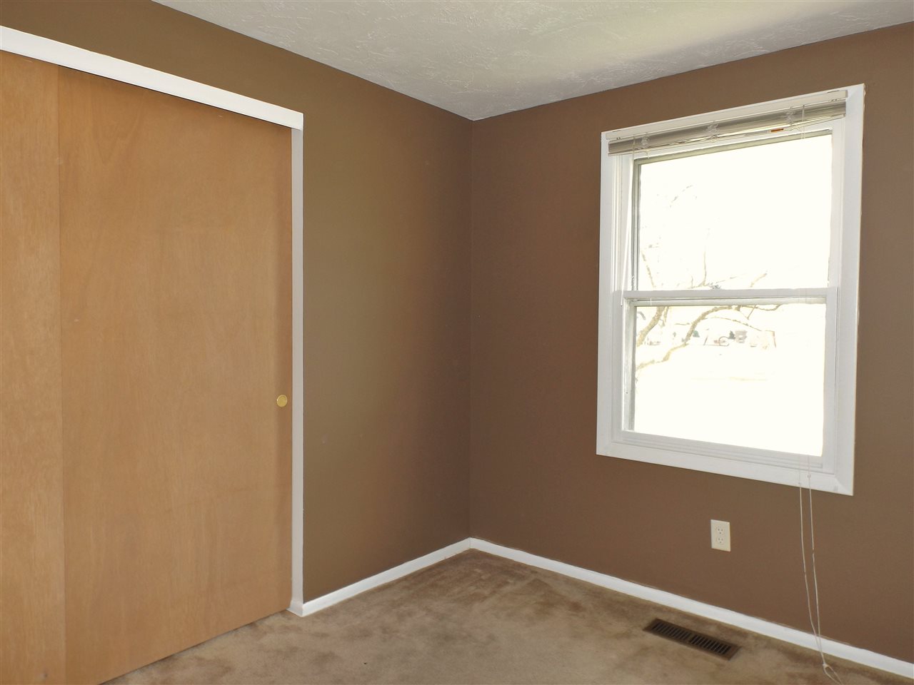 4915 Ridgedale Drive Fort Wayne, IN 46835 - Photo 15 of 20 Gallery Image 15