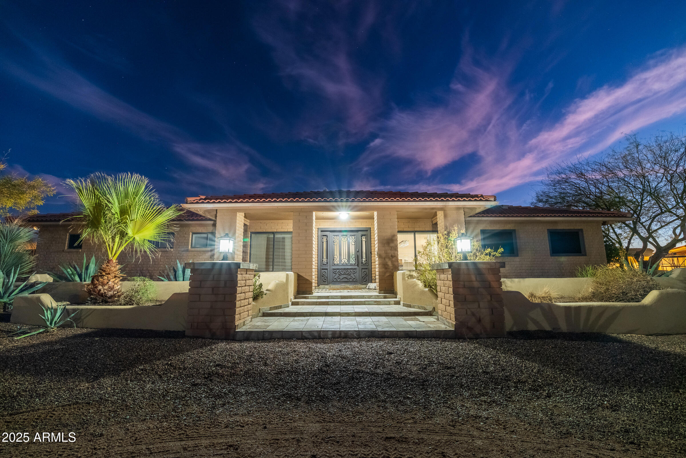 6835 East Peak View Road Scottsdale, AZ 85266 - Photo 52 of 107 main home entry