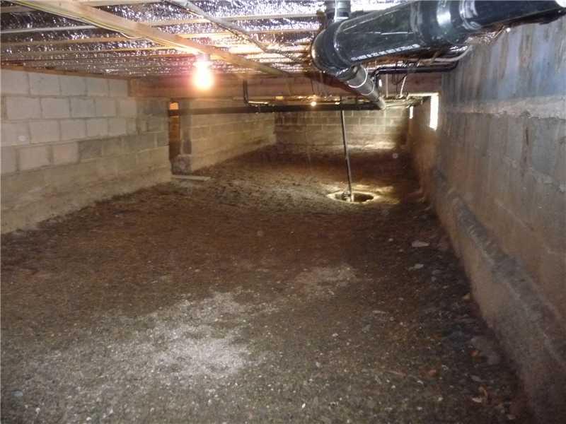 393 Kaufman Road Tarentum, PA 15084 - Photo 10 of 23 Other. view of crawl space and sump pump