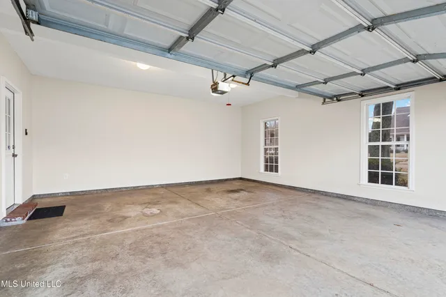 $379,000 | 7231 Wind Drive, Olive Branch, MS 38654