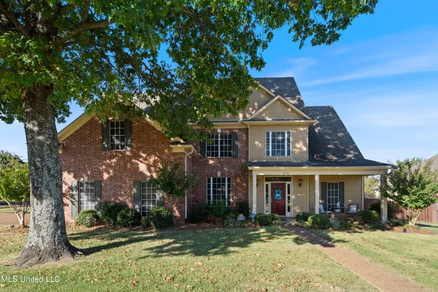 $379,000 | 7231 Wind Drive, Olive Branch, MS 38654