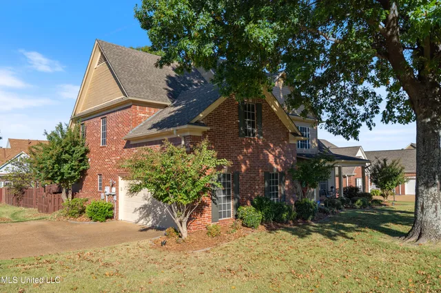 $379,000 | 7231 Wind Drive, Olive Branch, MS 38654