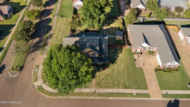 $379,000 | 7231 Wind Drive, Olive Branch, MS 38654