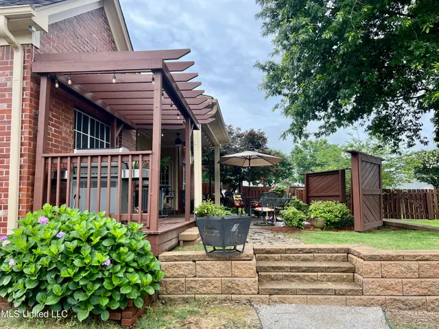 $379,000 | 7231 Wind Drive, Olive Branch, MS 38654