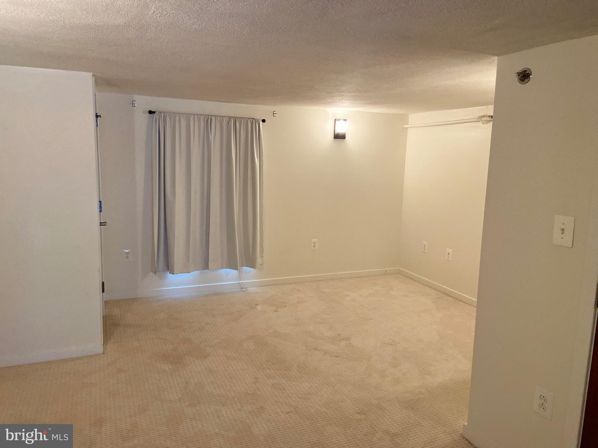 1201 Fitzwater Street, Unit 410411 Philadelphia, PA 19147 - Photo 18 of 37