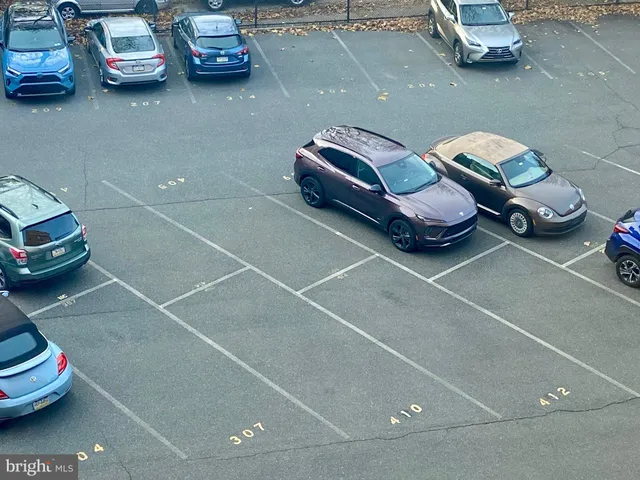 $615,000 | 1201 Fitzwater Street, Unit 410411, Philadelphia, PA 19147