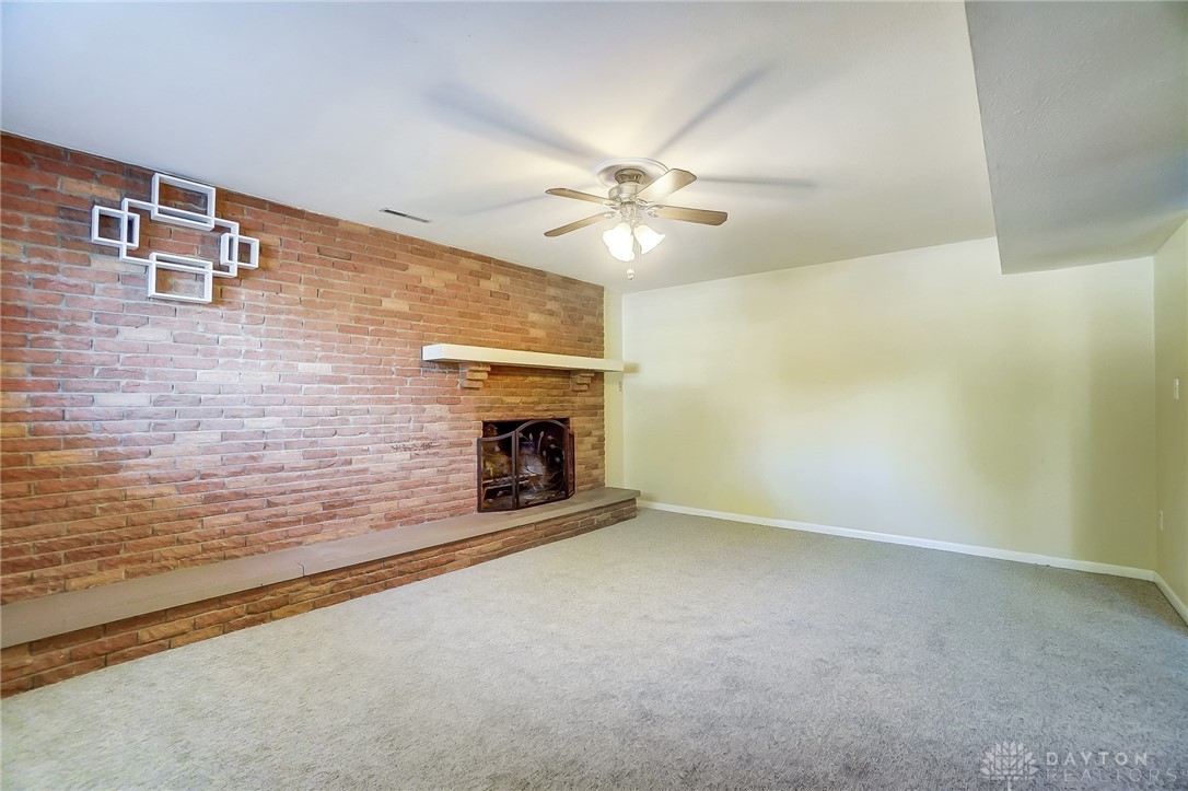 5747 Oak Valley Road Kettering, OH 45440 - Photo 36 of 59 Gallery Image 36