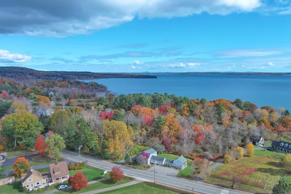 $450,000 | 2561 Atlantic Highway, Lincolnville, ME 04849