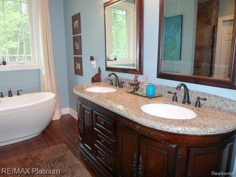 4300 Cullen Road Fenton, MI 48430 - Photo 19 of 43 SAM_3741.jpg