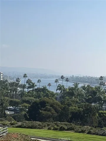 $5,250 | 230 Lille Lane, Newport Beach, CA 92663