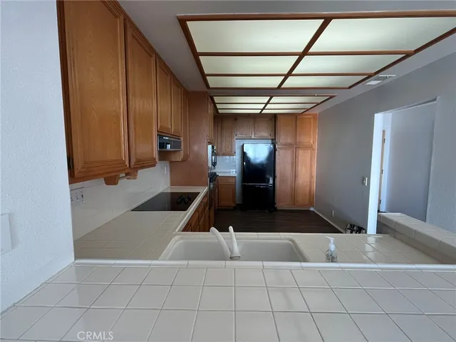 $5,250 | 230 Lille Lane, Newport Beach, CA 92663