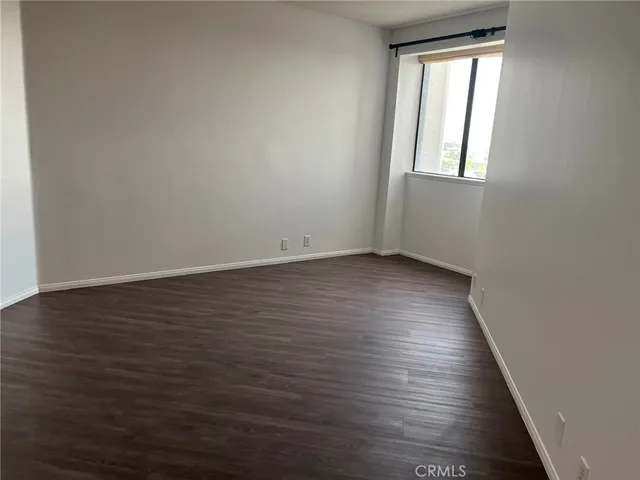 $5,250 | 230 Lille Lane, Newport Beach, CA 92663