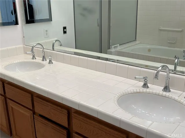 $5,250 | 230 Lille Lane, Newport Beach, CA 92663