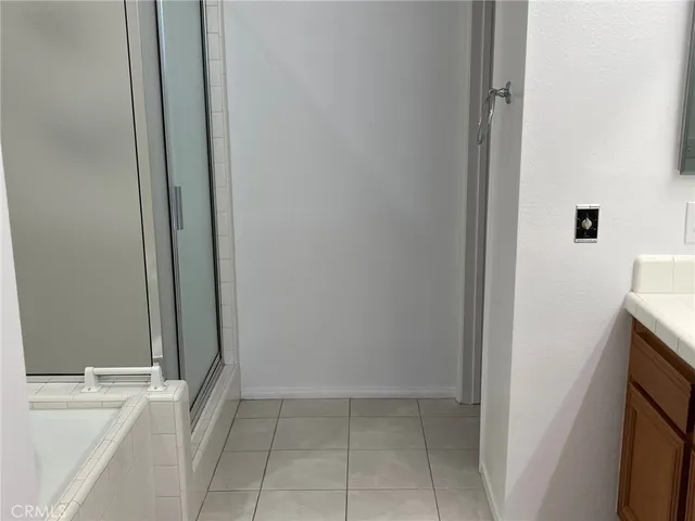 $5,250 | 230 Lille Lane, Newport Beach, CA 92663