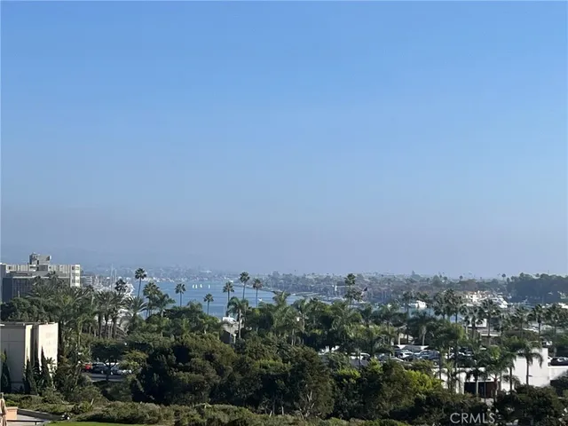 $5,250 | 230 Lille Lane, Newport Beach, CA 92663