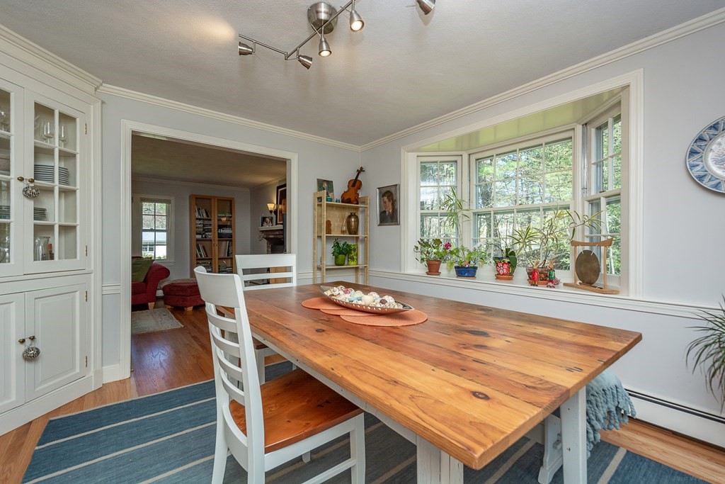 51 Bingham Road Carlisle, MA 01741 - Photo 8 of 32 Gallery Image 8