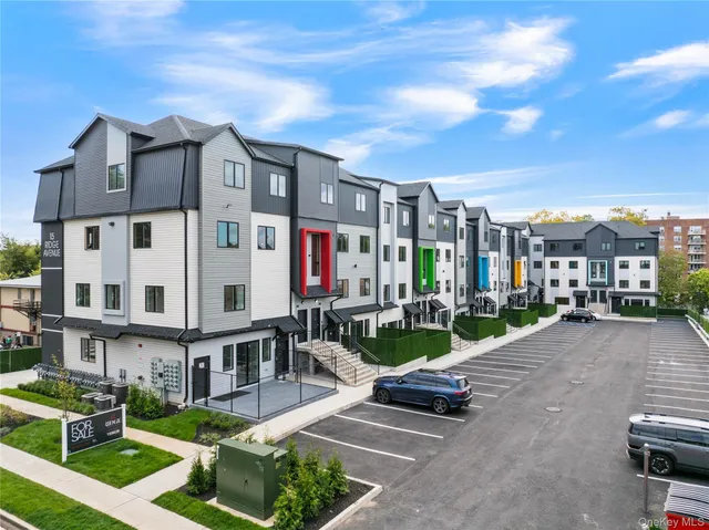 $1,200,000 | 15 Ridge Avenue, Unit 101, Spring Valley, NY 10977