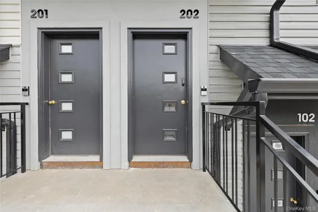 $1,200,000 | 15 Ridge Avenue, Unit 101, Spring Valley, NY 10977