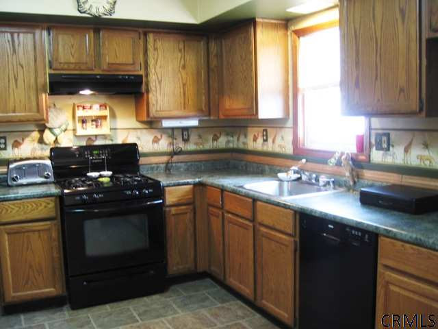 1 Locust Ridge Drive Corinth, NY 12822 - Photo 4 of 15 Photo 4