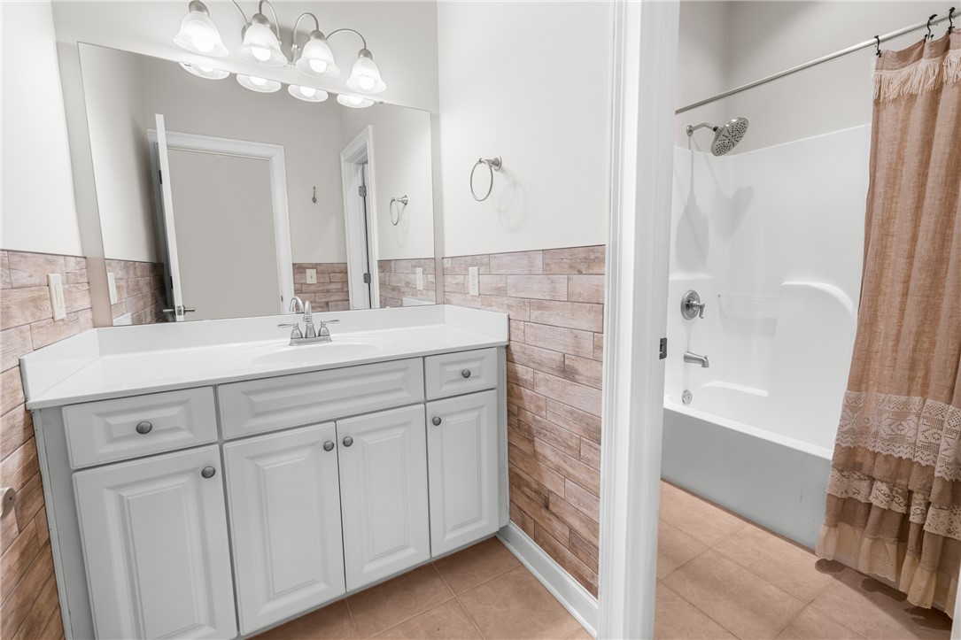 3 Halyard Way Salem, SC 29676 - Photo 27 of 48 This bright bathroom features a spacious vanity with ample storage and a classic shower and tub combination.