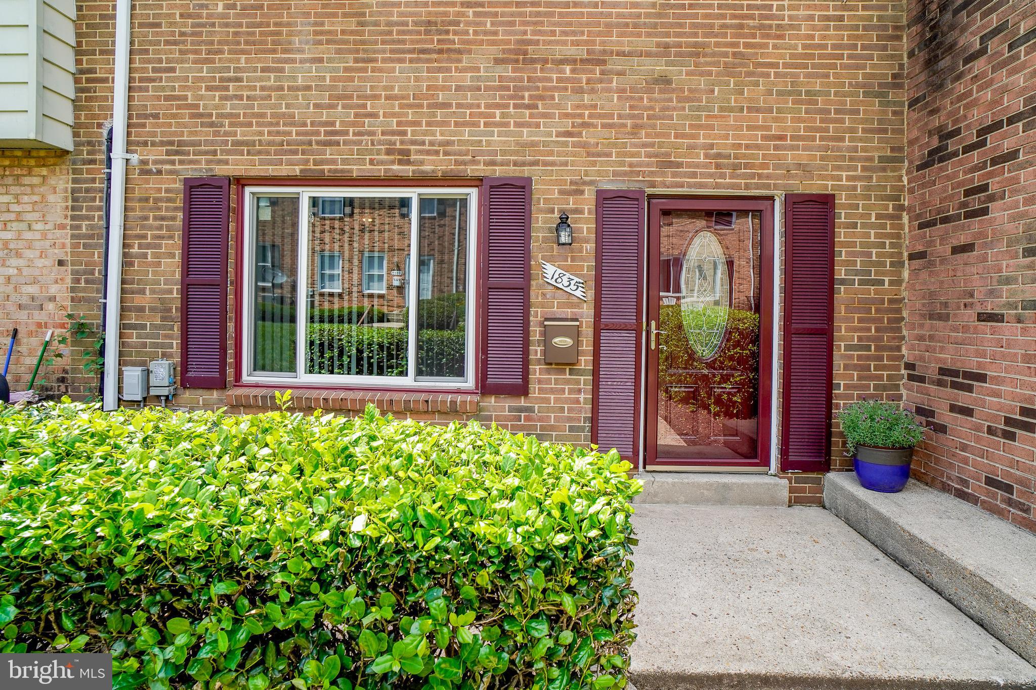 1835 Addison Road South District Heights, MD 20747 - Photo 4 of 26 Front Patio