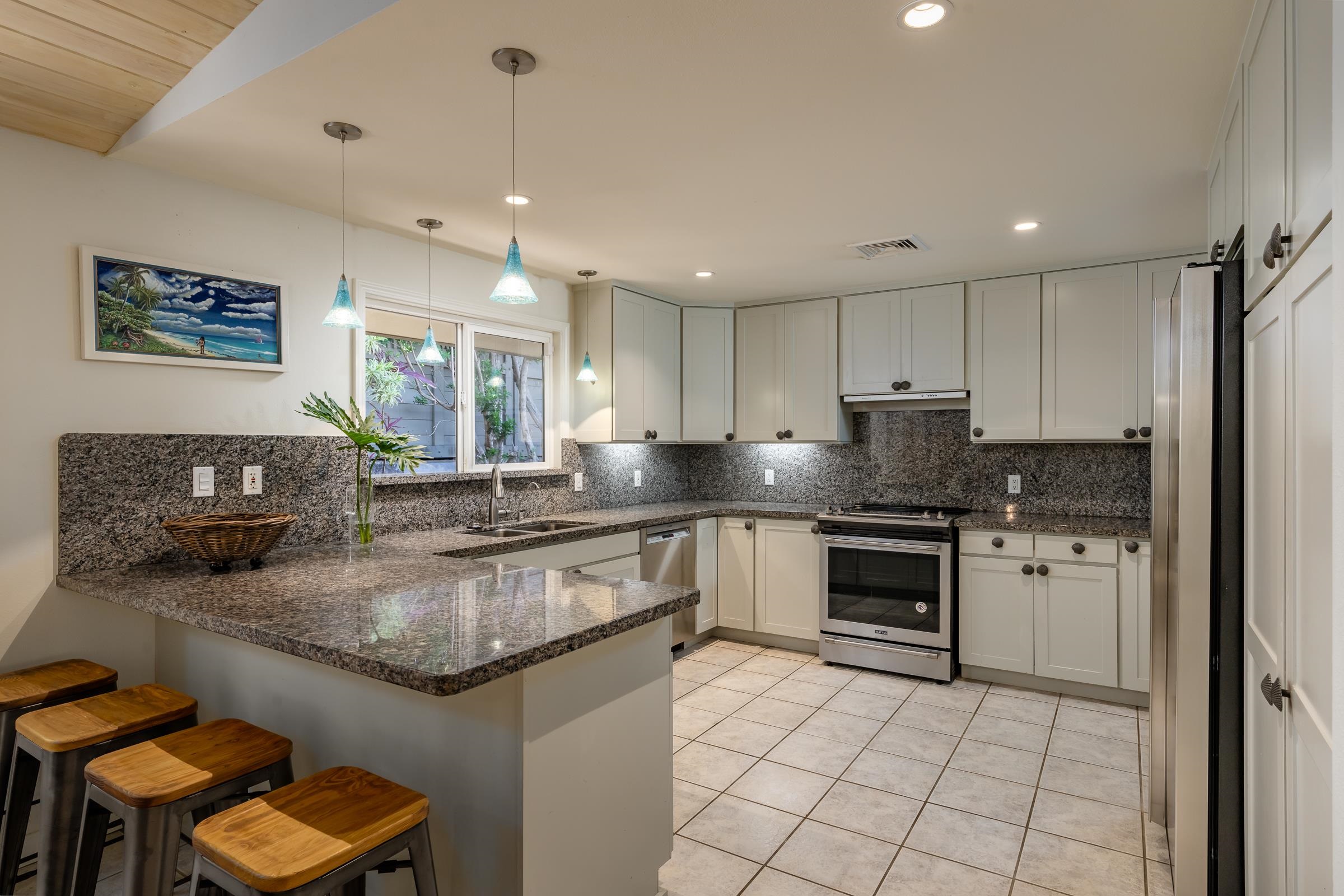 40 Nonohe Place Paia, HI 96779 - Photo 6 of 29