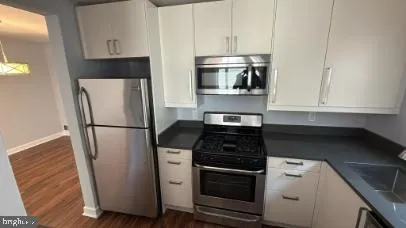 $1,700 | 864 Bellevue Street Southeast, Unit 1, Washington, DC 20032