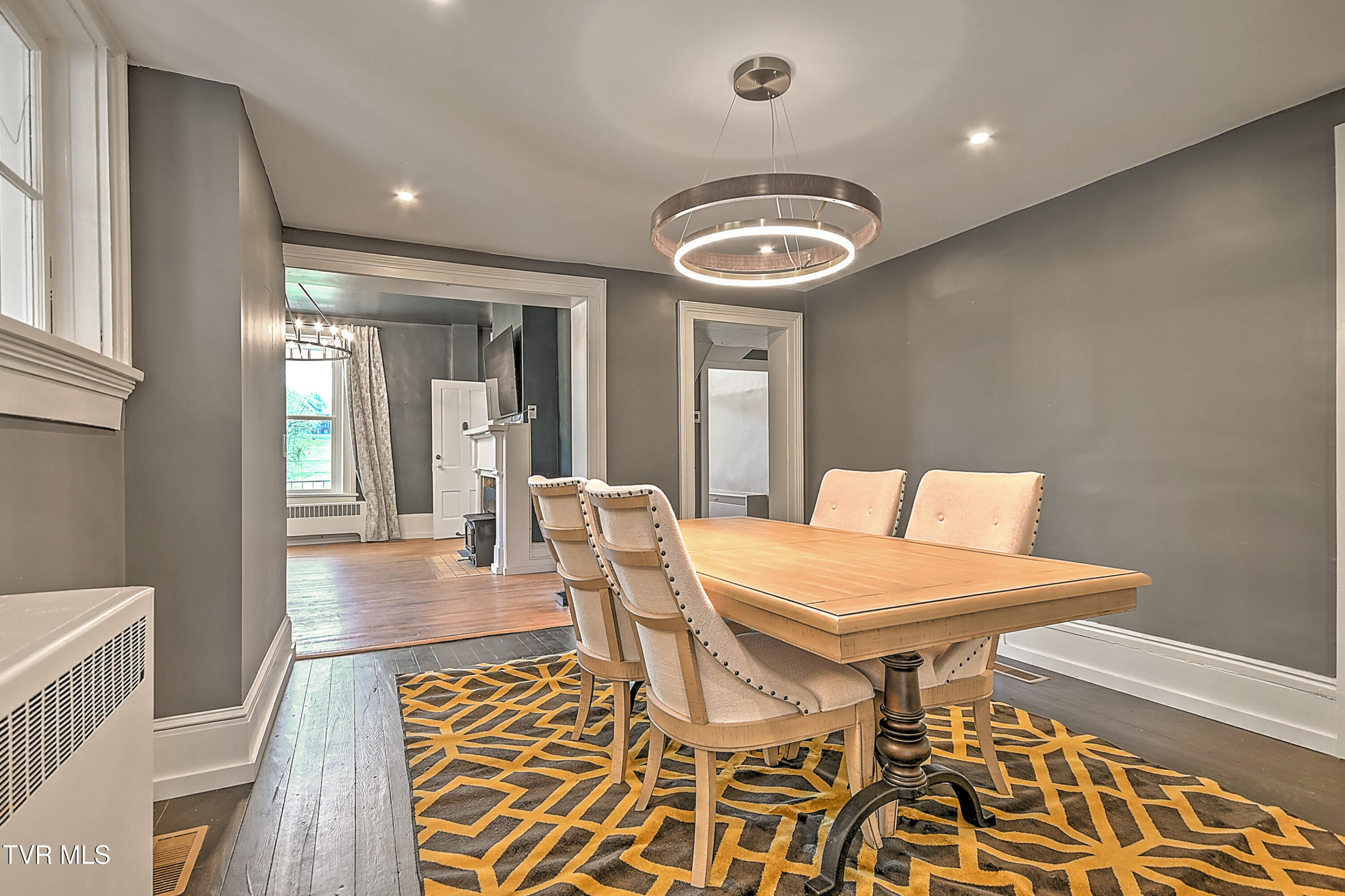 2061 King College Road Bristol, TN 37620 - Photo 20 of 80 2061 King College DB-21