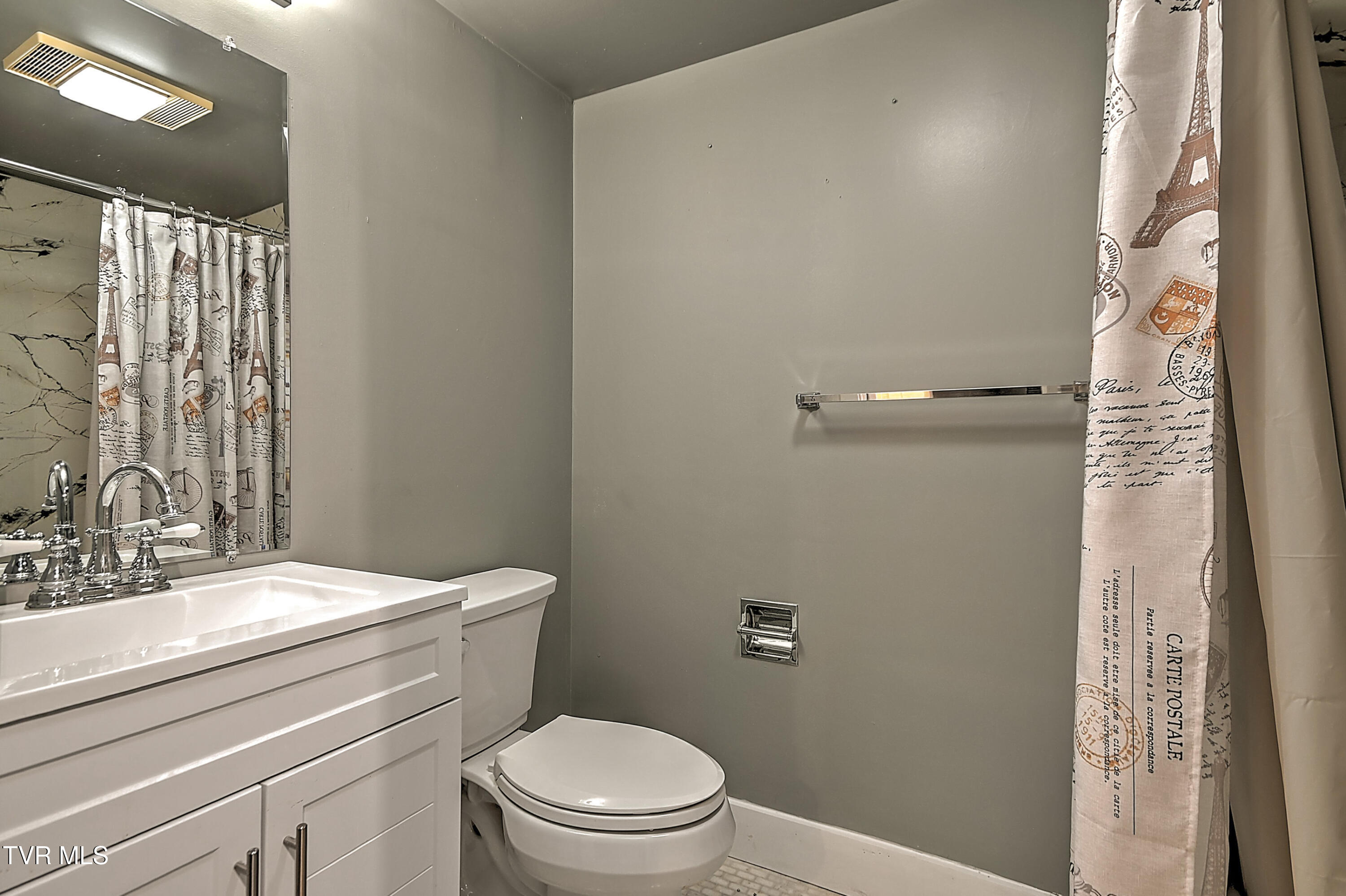 2061 King College Road Bristol, TN 37620 - Photo 22 of 80 2061 King College DB-23