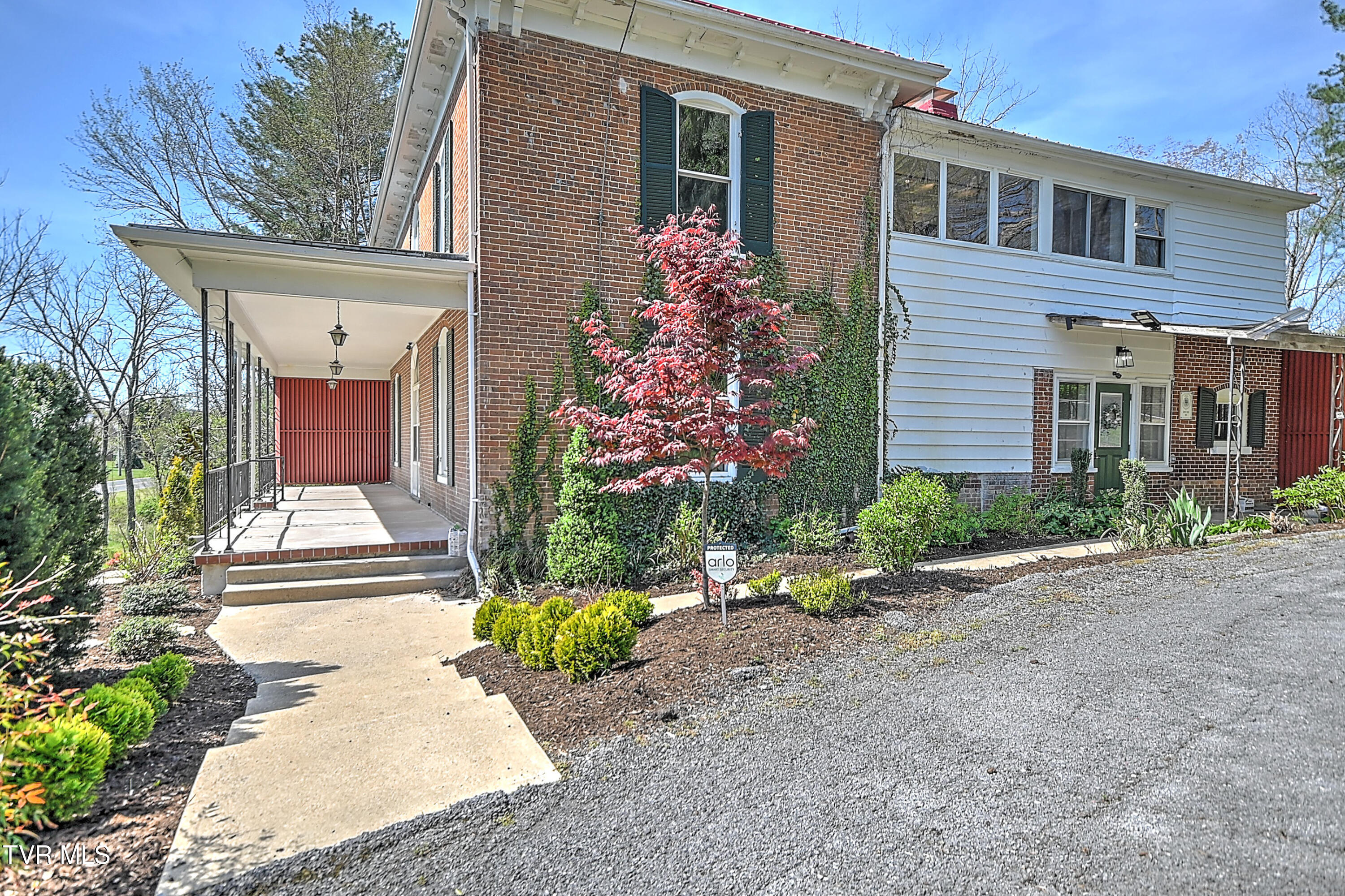2061 King College Road Bristol, TN 37620 - Photo 7 of 80 2061 King College DB-8