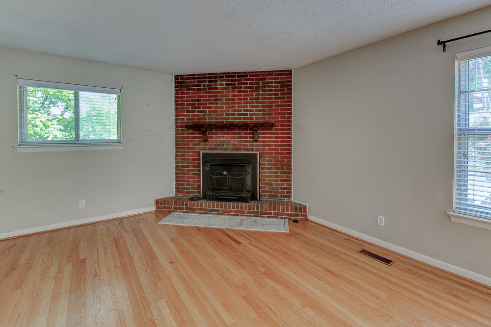 1401 John Ross Road Chattanooga, TN 37412 - Photo 4 of 25 4