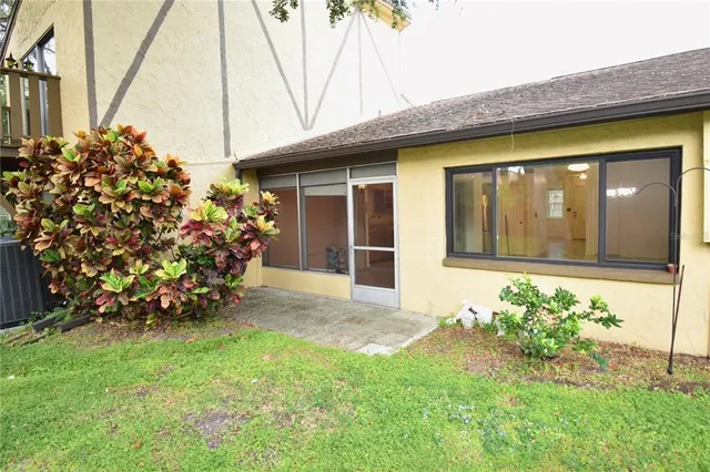 $219,900 | 2101 Sunset Point Road, Unit 1304, Clearwater, FL 33765