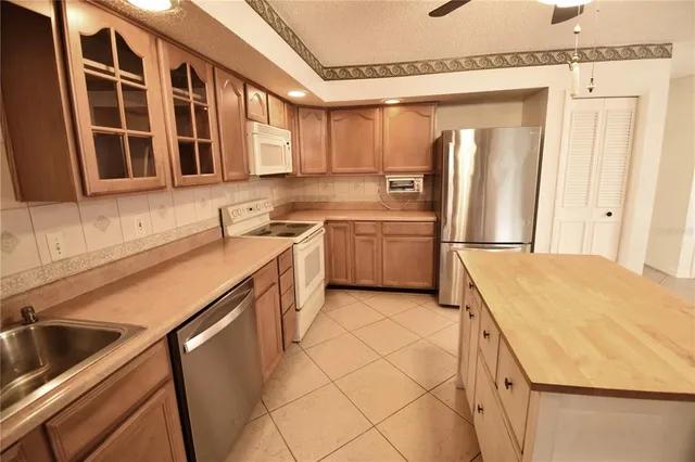 $219,900 | 2101 Sunset Point Road, Unit 1304, Clearwater, FL 33765