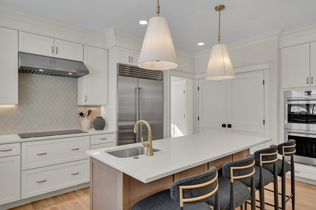 1 Cushing Street Lexington, MA 02420 - Photo 6 of 42