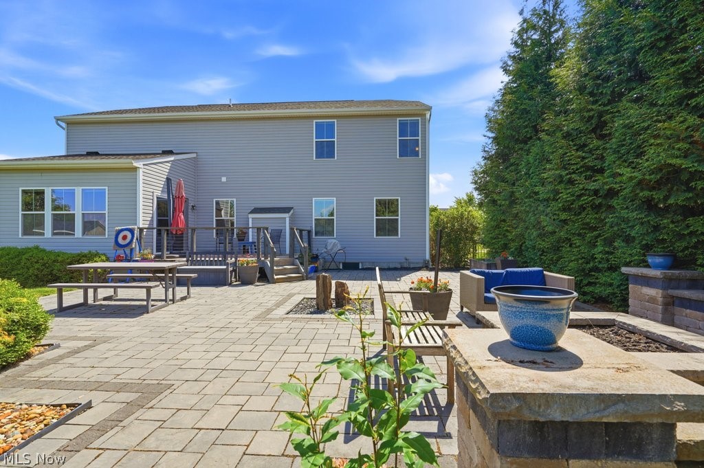 1504 Buckhurst Run Wadsworth, OH 44281 - Photo 46 of 50