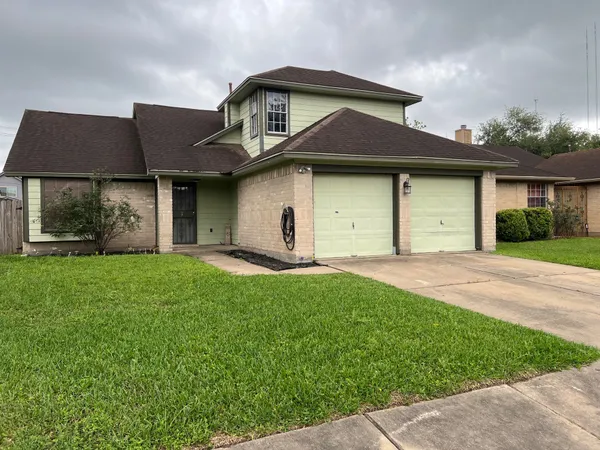 $1,850 | 6111 Quiet Village Court, Houston, TX 77053