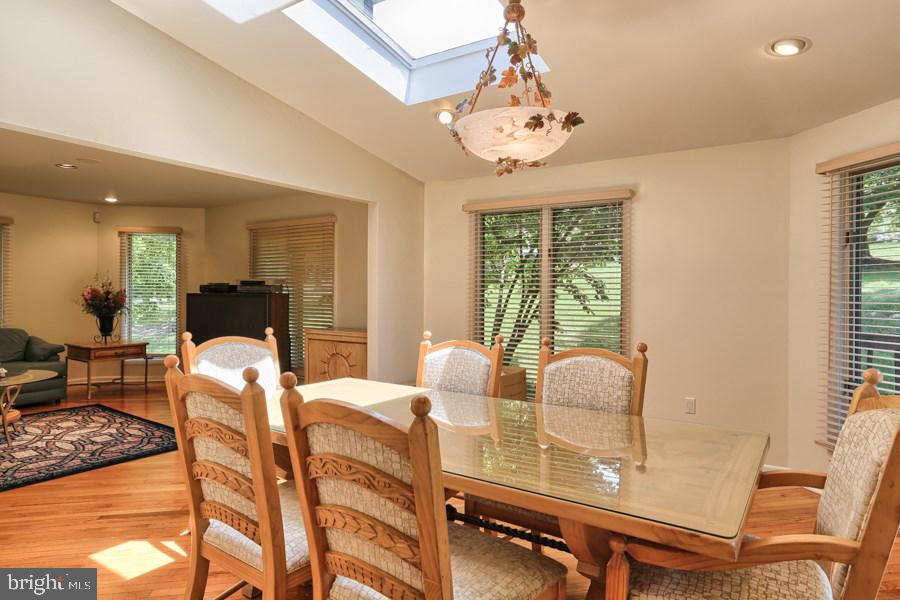 1705 Appletree Road Harrisburg, PA 17110 - Photo 9 of 25 Gallery Image 9