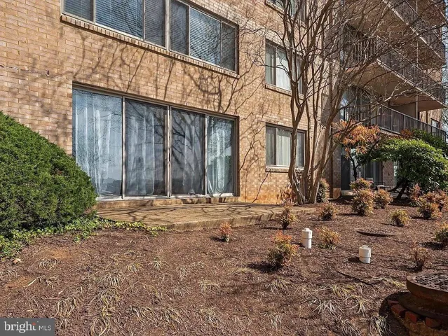 $1,800 | 4410 Oglethorpe Street, Unit 105, Hyattsville, MD 20781