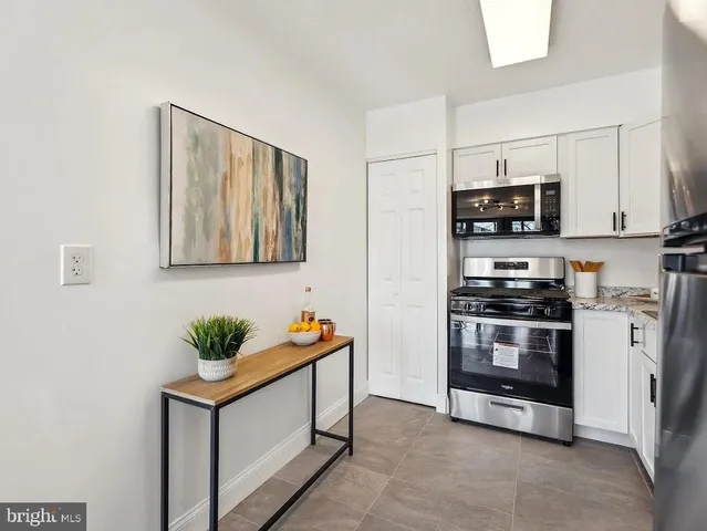 $1,800 | 4410 Oglethorpe Street, Unit 105, Hyattsville, MD 20781