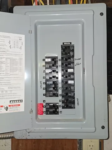 a view of utility room