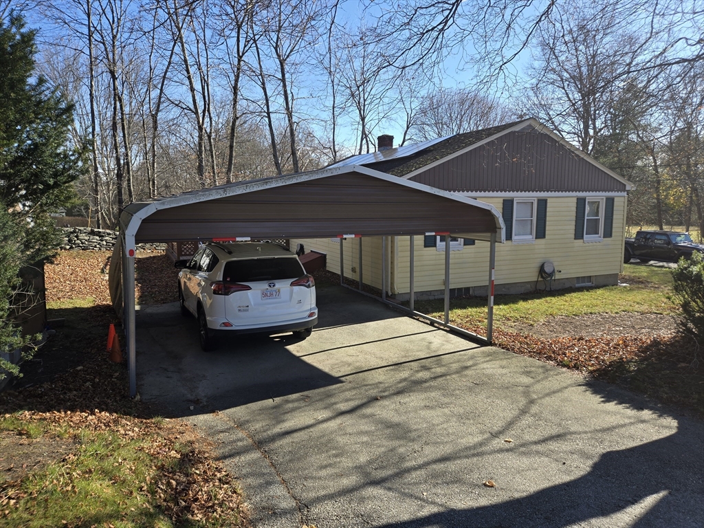 18 Fairview Avenue Dudley, MA 01571 - Photo 3 of 19 a front view of a house with garden
