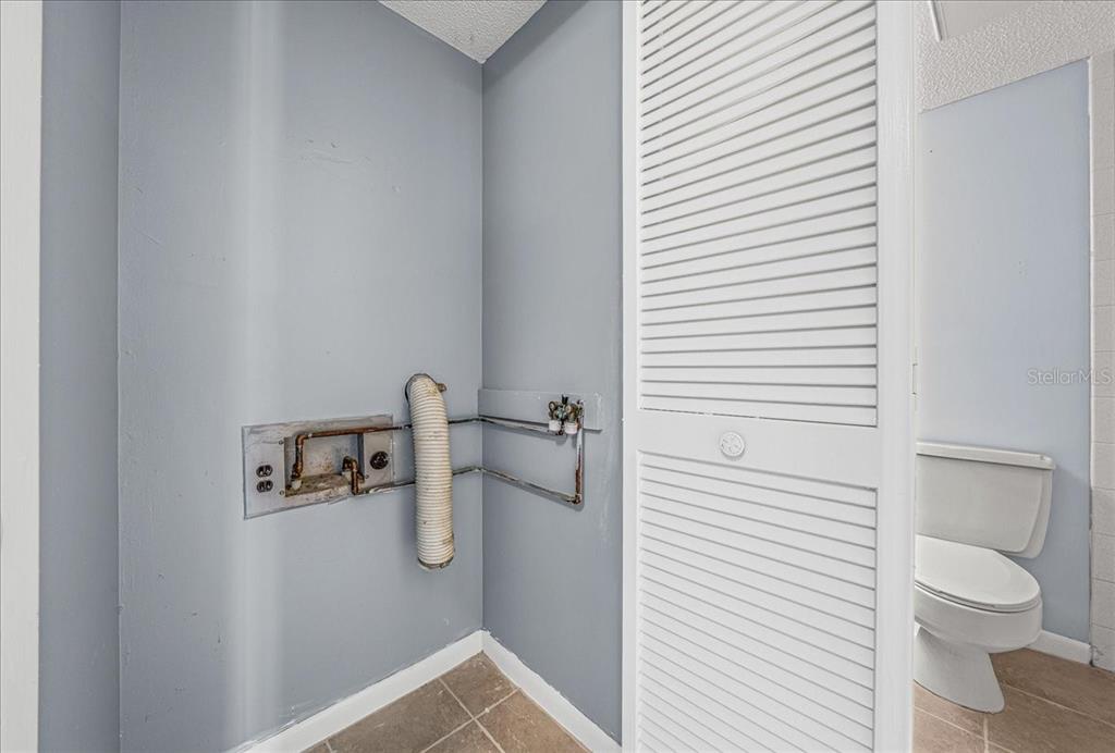 556 Fairways Circle, Unit B Ocala, FL 34472 - Photo 17 of 51